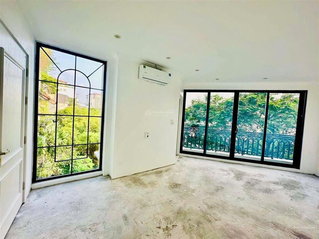 View hồ tây triệu đô mặt phố yên hoa tài sản giữ tiền đẳng cấp