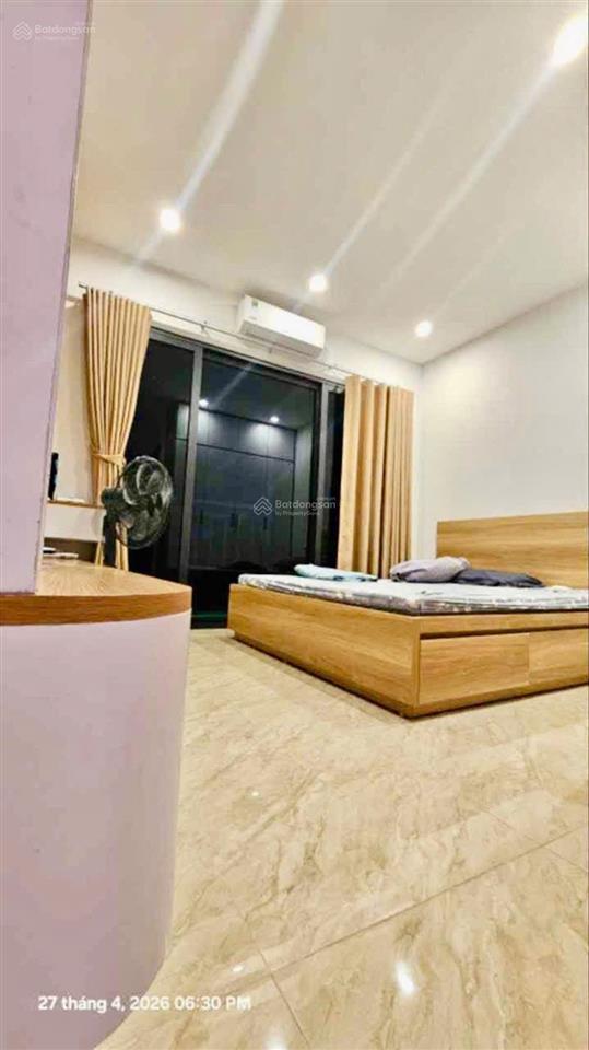 Hiếm  cát linh  50m2 6 tầng thang máy nhỉnh 12 tỷ gần như không có căn thứ 2