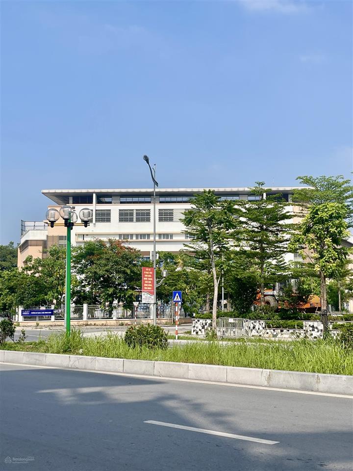 Tầm tiền dễ bay, ngõ thông ô tô tránh hơn 8 tỷ sở hữu nhà ngọc thụy ở sướng, đầu tư sáng giá