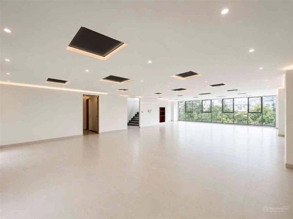Tòa building văn phòng xây mới lõi thanh xuân 2 mặt thoáng tiềm năng khai thác 350 triệu/tháng