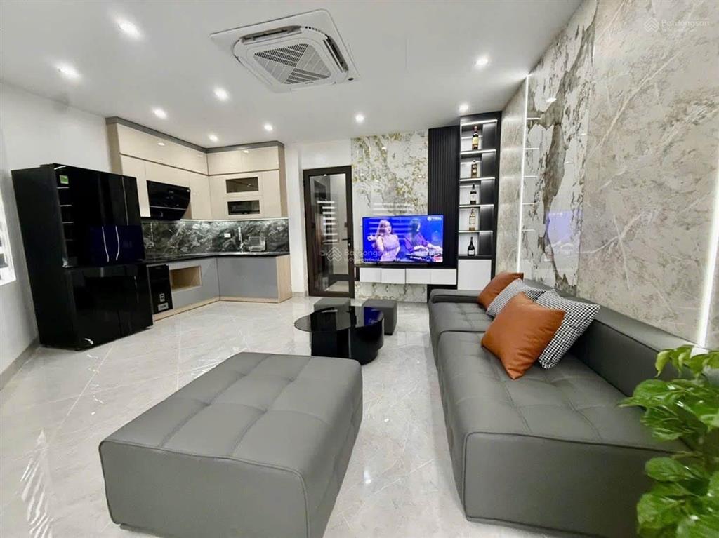 Bồ đề long biên | ô tô vào nhà thang máy mặt tiền vip nhà mới đẹp