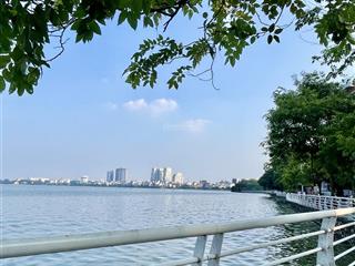 Nhà đẹp dân xây 3 mặt tiền 20m ra hồ tây ô tô đỗ cửa  ở đẳng cấp nguyễn đình thi