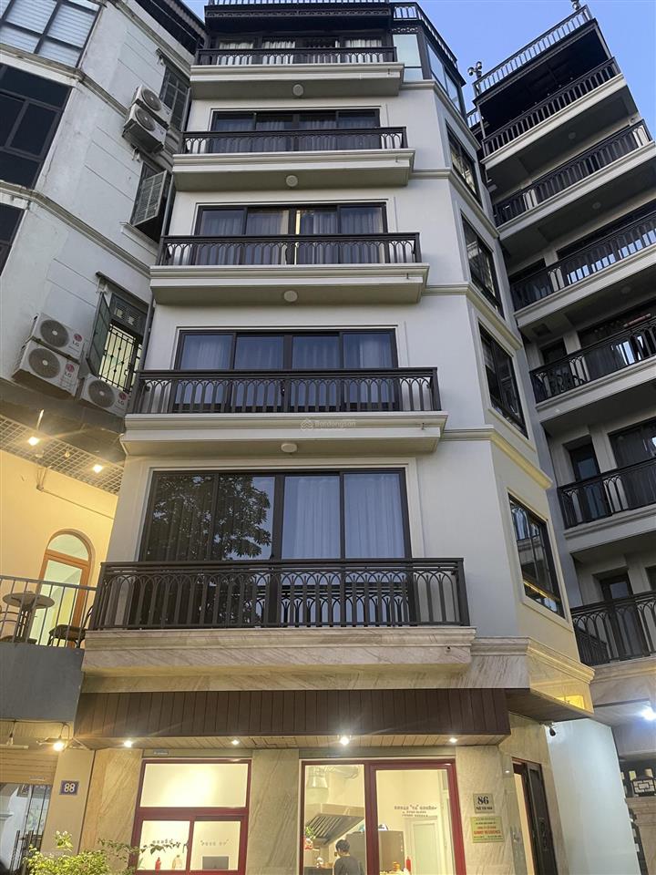 Vũ miên mặt phố view trọn hồ tây lô góc tiềm năng building cho thuê