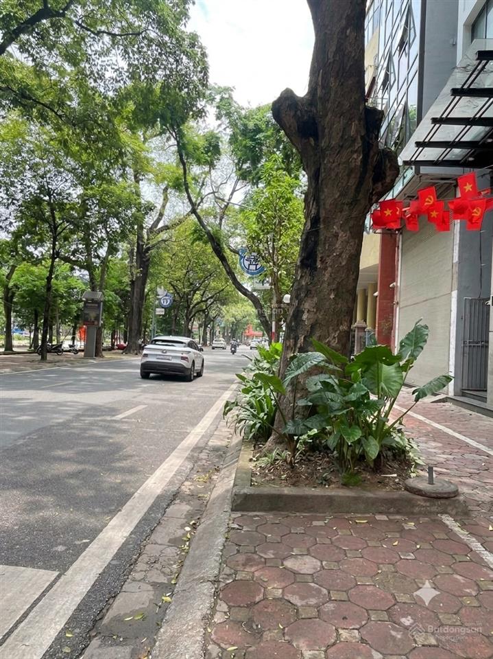 Hoàn kiếm nhỉnh 5 tỷ căn hộ 2 tầng 3 ngủ hiếm có lý nam đế