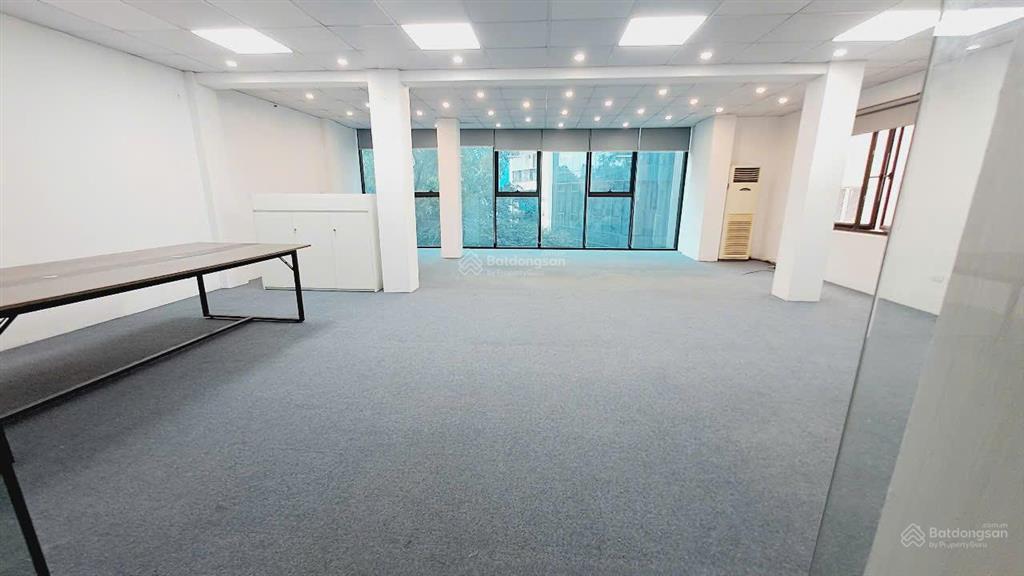 Cho thuê sàn văn phòng tại phương liệt  trường chinh.  0332 017 ***  100m2 giá 15tr