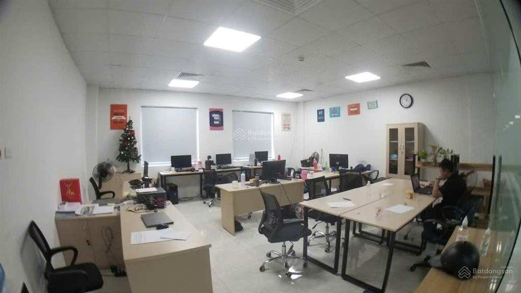 Cho thuê văn phòng phố duy tân  thành thái, diện tích 90m2 giá thuê 18tr5/tháng  0332 017 ***