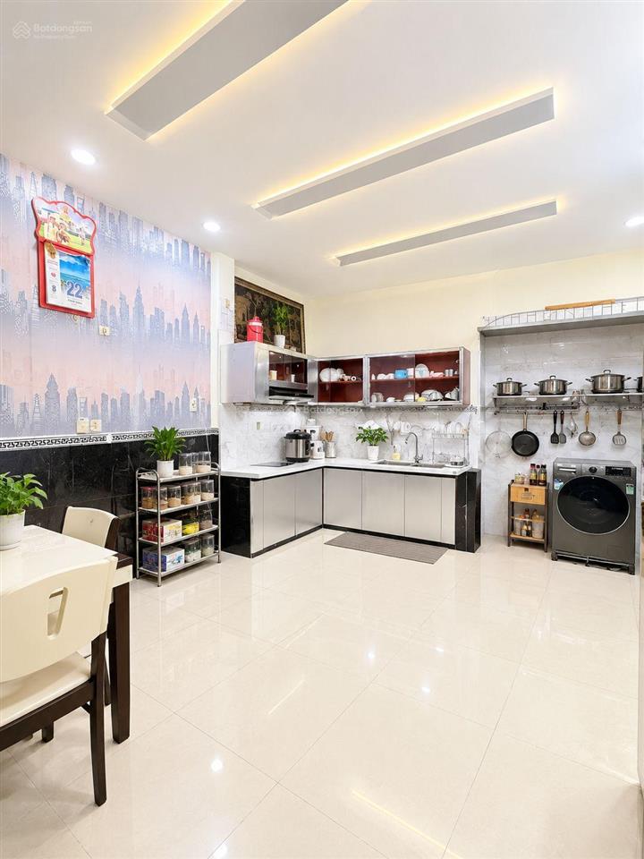Bán nhà ngay nguyễn sơn  61m2 (4x15)  2 tầng  3pn  chào nhỉnh 6 tỷ (tl)  90174ll
