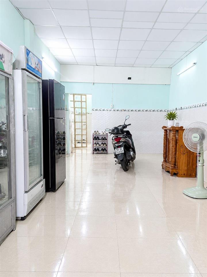 Bán nhà tân phú  ôtô ngủ trong nhà  ngay lũy bán bích 4x14 2 tầng chào nhỉnh 5 tỷ( tl)  19052