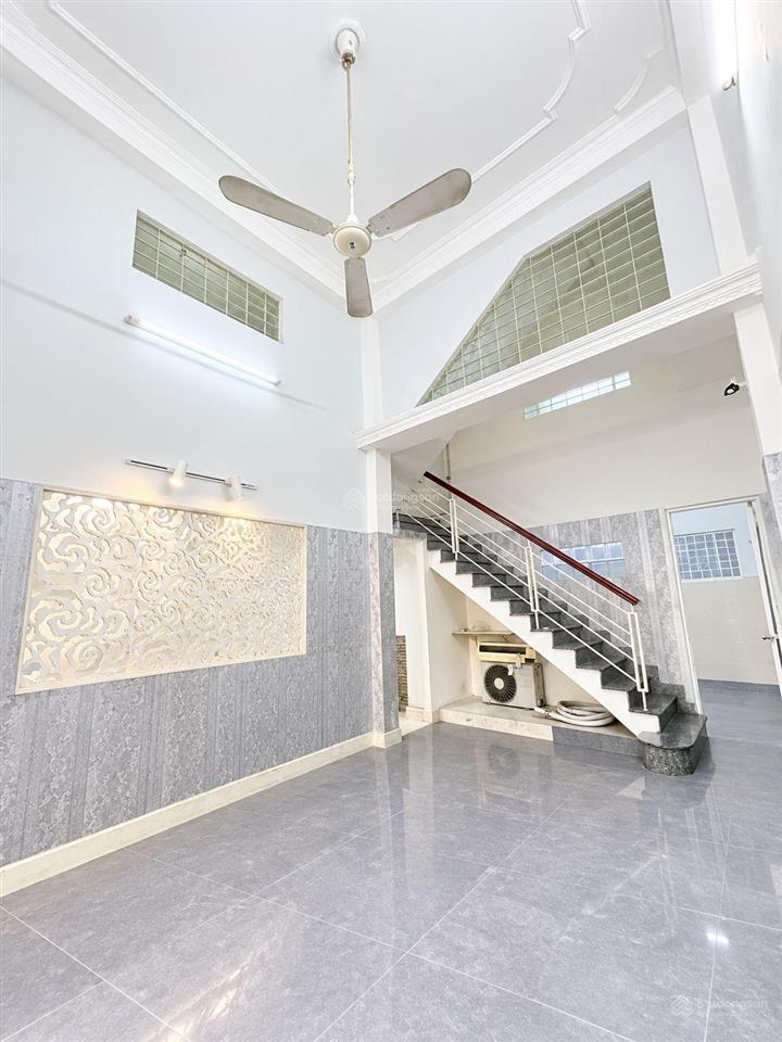 Bán nhà tân bình  âu cơ  lạc long quân  52m2 (5,2x11)  4 tầng  nhỉnh 6 tỷ (còn bớt)  28066tvq