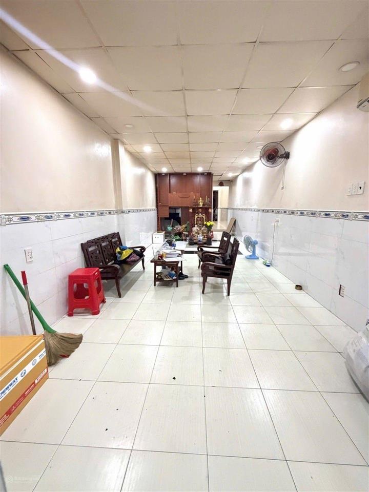 Bán nhà tân phú  lũy bán bích  77m2 (4,5 x 23)  2 tầng  chào nhỉnh 6 tỷ (còn tl)  50103lbb