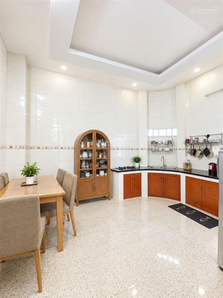 Bán nhà tân phú  gò dầu  65m2 ( 5x13)  2 tầng  xe hơi vào nhà  chào nhỉnh 7 tỷ ( tl)  10366