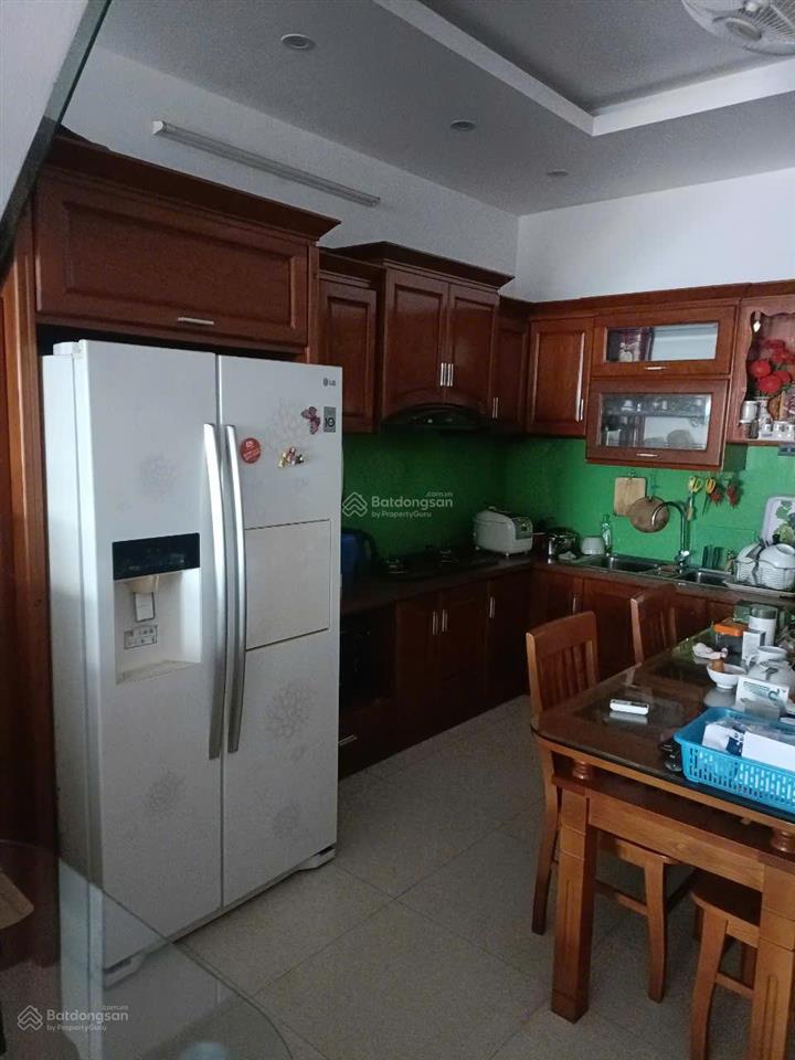 Bán nhanh nhà phố đường đinh tiên hoàng