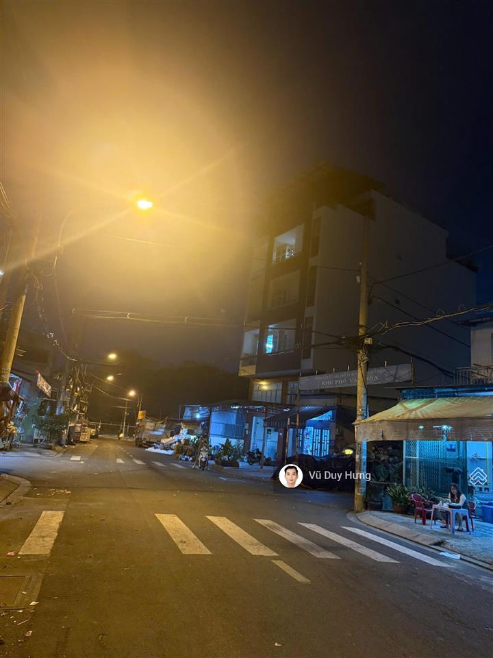 Bán nhà mt đỗ thừa luông, p tân quý, q tân phú, dt 10x18m, 2t đang cho thuê 20tr/th, giá 25 tỷ