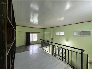 Cho thuê phòng ban công, gác siêu rộng ngay chợ thạch đà giá 4tr/tháng 40m2