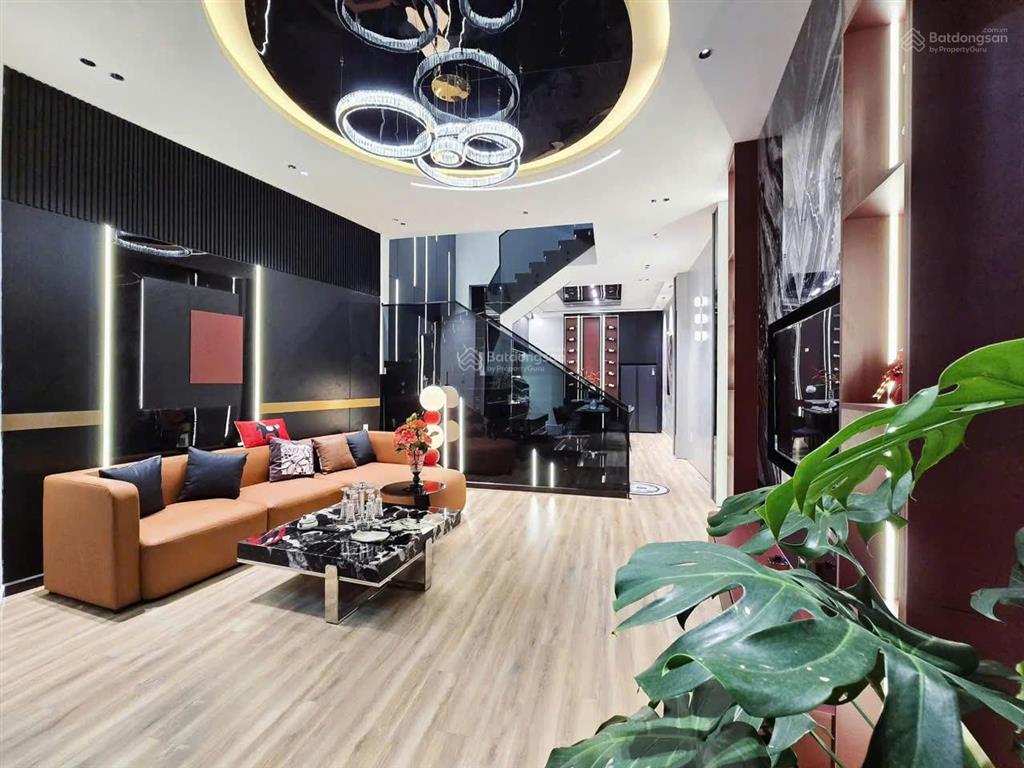 Bán nhà mặt tiền 3 tầng châu thượng văn, đà nẵng