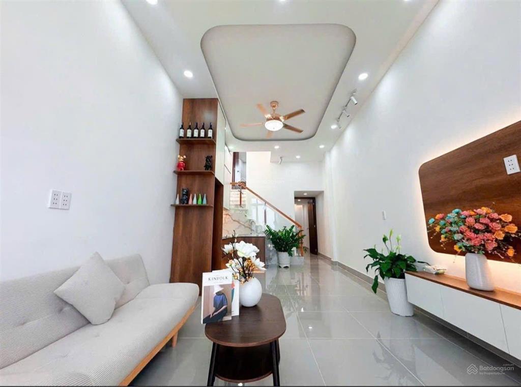 Giảm lộc 200tr bán nhanh nhà cấp 4 sát chợ vĩnh lộc 121m2. nhà đang cho thuê thu nhập cao 8tr/th