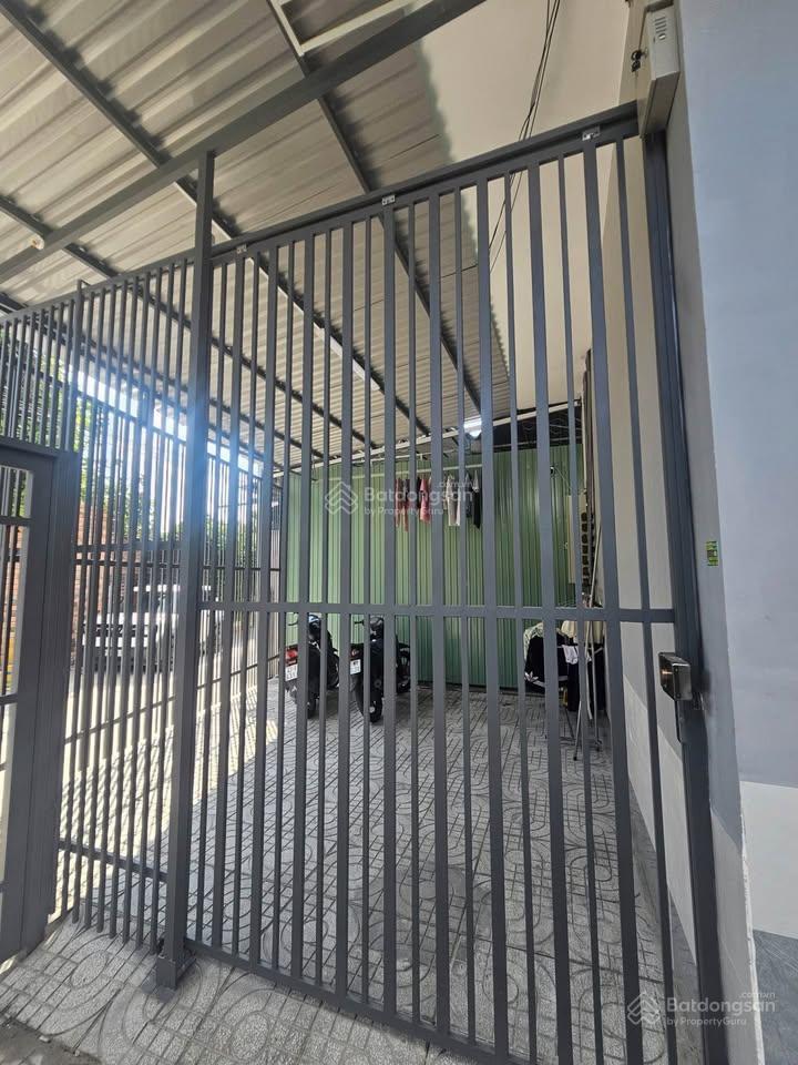 Cần tiền chủ bán gấp dãy trọ ở mỹ phước 3 dòng tiền ổn định 18tr/th, vị trí đẹp kinh doanh