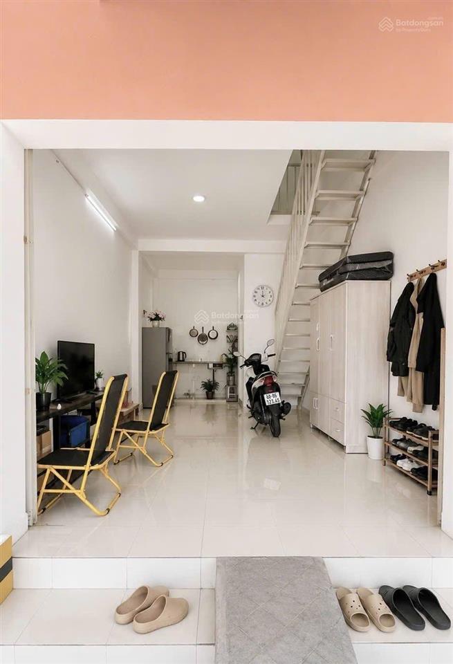 Kẹt tiền chủ cần bán dãy trọ 300m2 trọ sát chợ đêm bàu bàng 300m2. dòng tiền hàng tháng 14tr