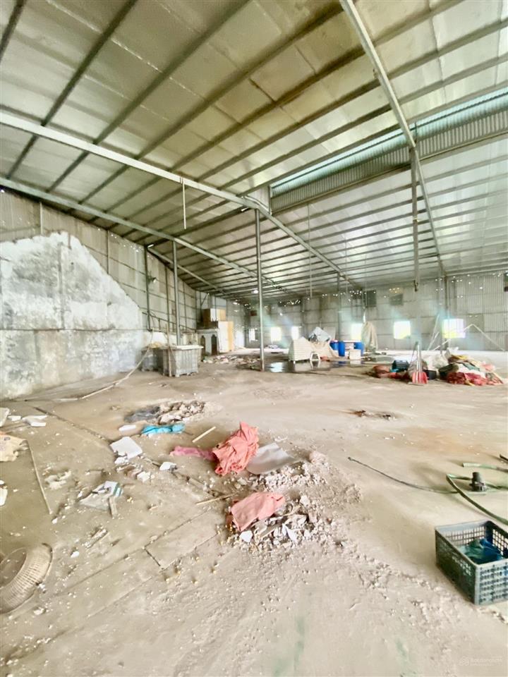Chính chủ cho thuê kho, xưởng giá rẻ 900 m, 1800 m2 (tại cát quế  hoài đức  hà nội)