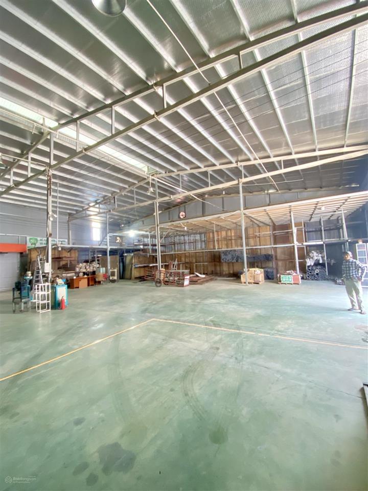 Chính chủ cho thuê kho, xưởng đẹp 800 m (tại xuân phương  nam từ liêm  hà nội ). xuất vat
