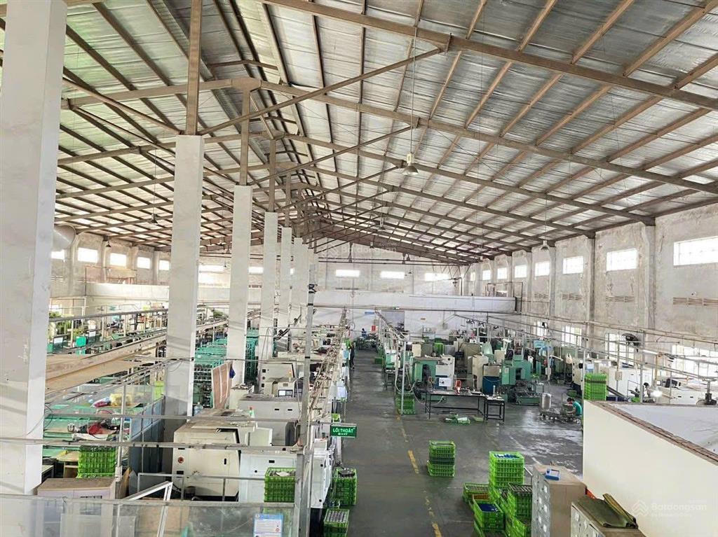 Cho thuê kho xưởng 4366 m2 (tại cụm công nghiệp thanh oai  hà nội)