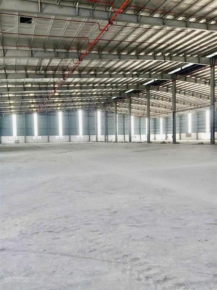 5000m2 kho xưởng mới 100% (tại đường 379  việt yên  hưng yên)