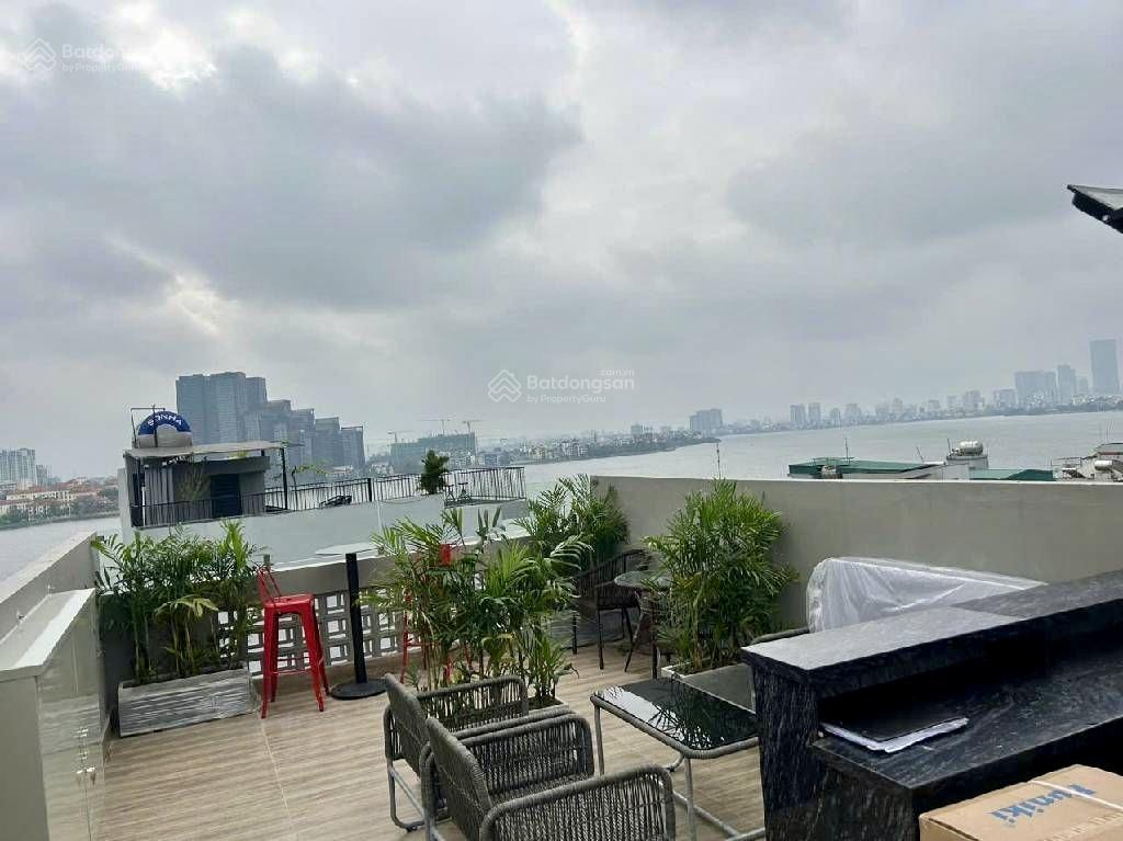 *apartment vị trí vàng view hồ tây mặt ngõ rộng thang máy13 phòng đôi khép kín full đồ cao cấp