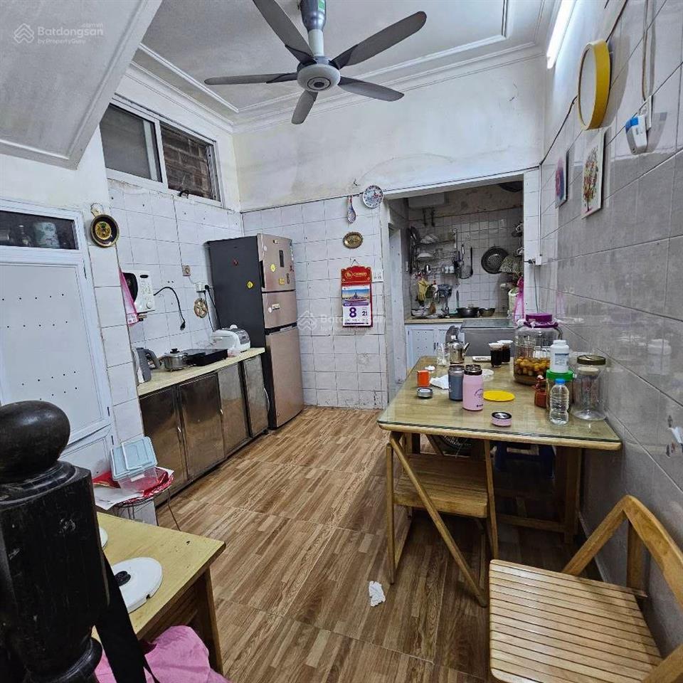 Có 102lõi ba đình phố phan đình phùng sổ đỏ chính chủmặt ngõ rộng , nông thông thoáng