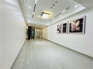 Ô tô vào nhà mới koongphân lô ngõ thôngkinh doanh tốtgần phố nguyễn văn huyên thang máy xịn