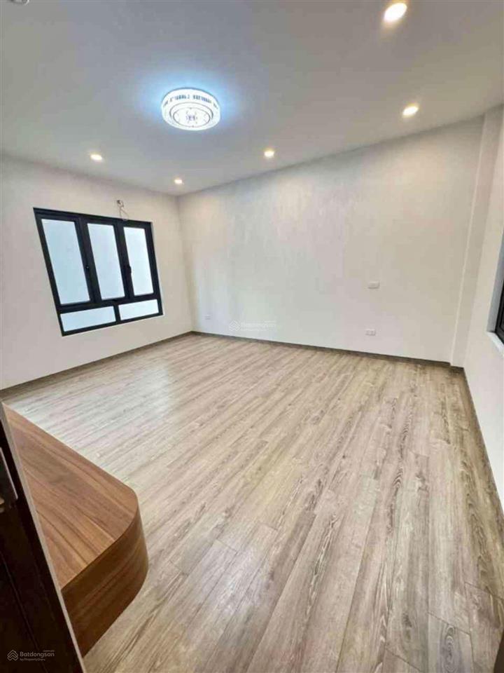 Nhà mới koong  70 m2  mặt tiền quyền lực  nội thất sang xịn  thang máy nhập khẩu  sổ chính chủ