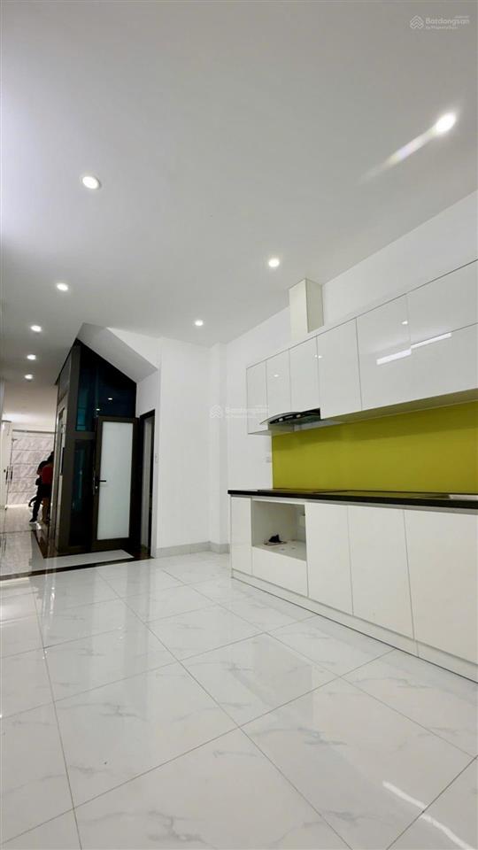 Tây hồ  trước nhà ô tô tránh  ngõ thông  kinh doanh  6 tầng thang máy full nội thất 55m2 7pn kk