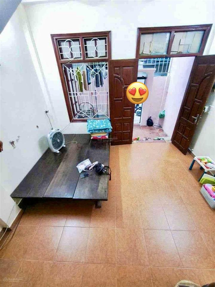 Tây hồ  10 tỷ  48 m2  nở hậu  mặt tiền rộng  ngõ thông  võng thị  gần hồ tây  sổ vuông đẹp