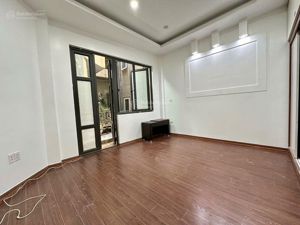 *9,2 tỷ 45m2nhà đẹp  dân xây lô góc 3 thoáng ngõ thông  thụy khêgần hồ tây sổ vuông đẹp