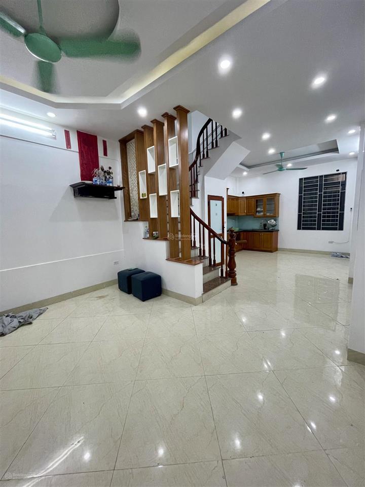 *9,2 tỷ 45m2nhà đẹp  dân xây lô góc 3 thoáng ngõ thông  thụy khêgần hồ tây sổ vuông đẹp