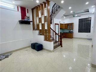 *9,2 tỷ 45m2nhà đẹp  dân xây lô góc 3 thoáng ngõ thông  thụy khêgần hồ tây sổ vuông đẹp