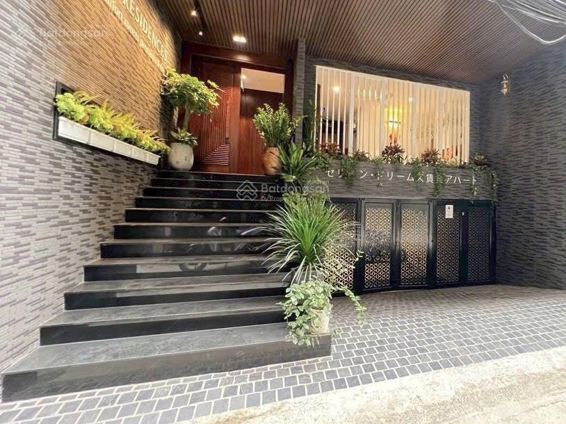 *nhà mặt phố  140 m27 tầngmt 7,8 mét vỉa hè thênh thanggần hồ tây  kinh doanh văn phòng đinh