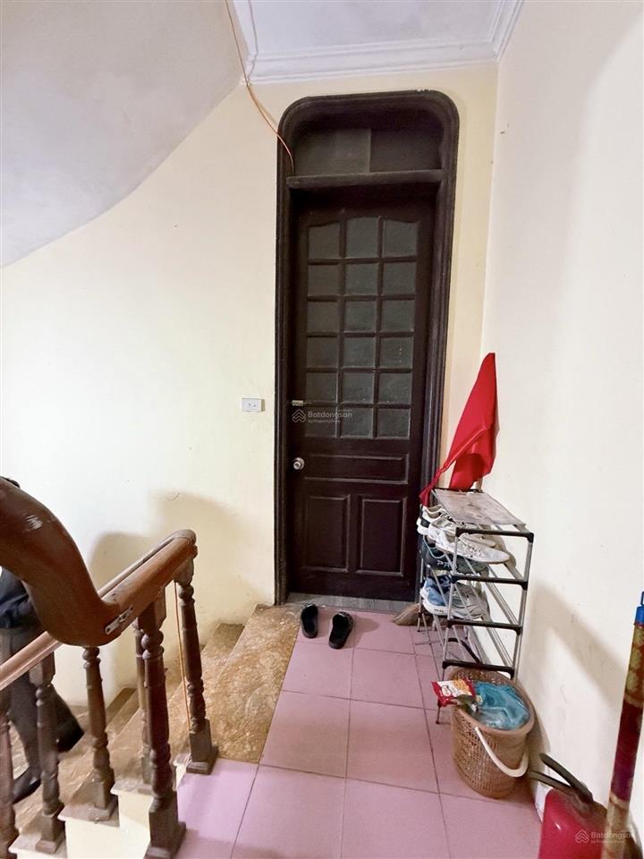 *lạc long quân gần hồ tâydân xây47m25 tầng8 ngủ  dòng tiền ổn địnhpháp lý chuẩn tầm 11 tỷ