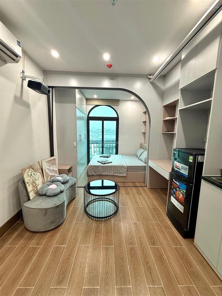 Lô góc  mặt phố ô tô tránh  phường nghĩa đô  82 m2  mặt tiền khủng  8 tầng thang máy