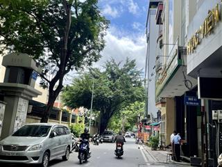 Lô góc  mặt phố ô tô tránh  phường nghĩa đô  82 m2  mặt tiền khủng  8 tầng thang máy