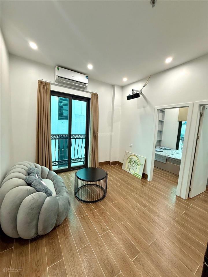 Lô góc  mặt phố ô tô tránh  phường nghĩa đô  82 m2  mặt tiền khủng  8 tầng thang máy