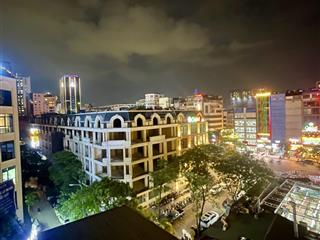 Cầu giấynhà lô góc sát mặt phố3 bước ra ô tô7 tầng thang máy tặng nội thất tiền tỷ