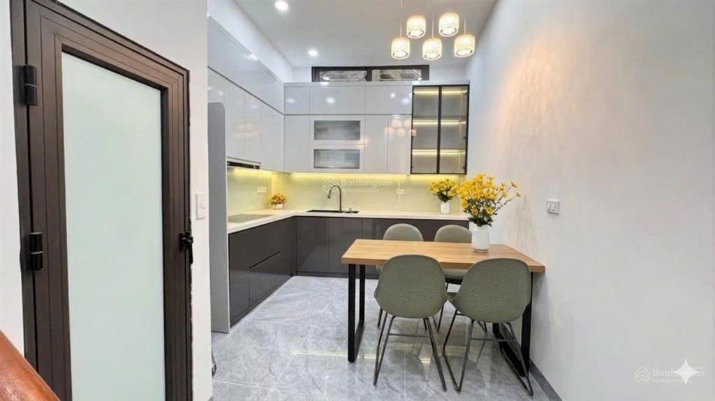  ba đình nhà dân xây thoáng trước sau  vài bước ra phố #ngọckhánh  ngõ thông  nội thất đẹp *
