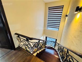 Bán nhà đông anh giá 5,25 tỷ 4 tầng 40m², gần vinhomes bắc hồng