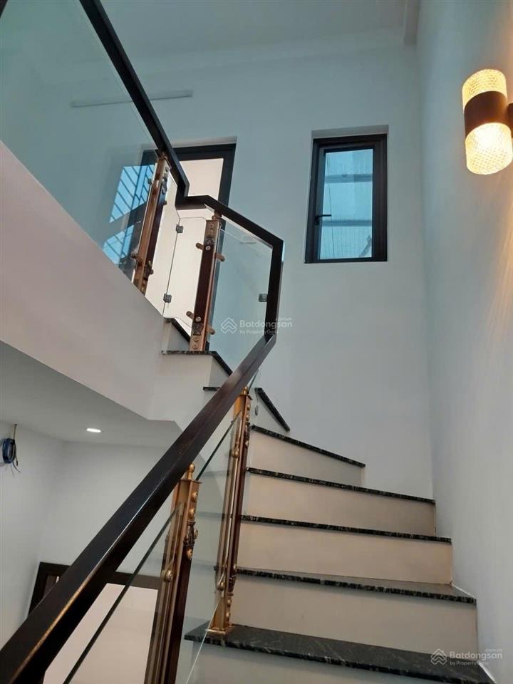 Bán nhà 4 tầng thị trấn quang minh, mê linh 55m² ô tô thông gần mê linh plaza giá 5,95 tỷ