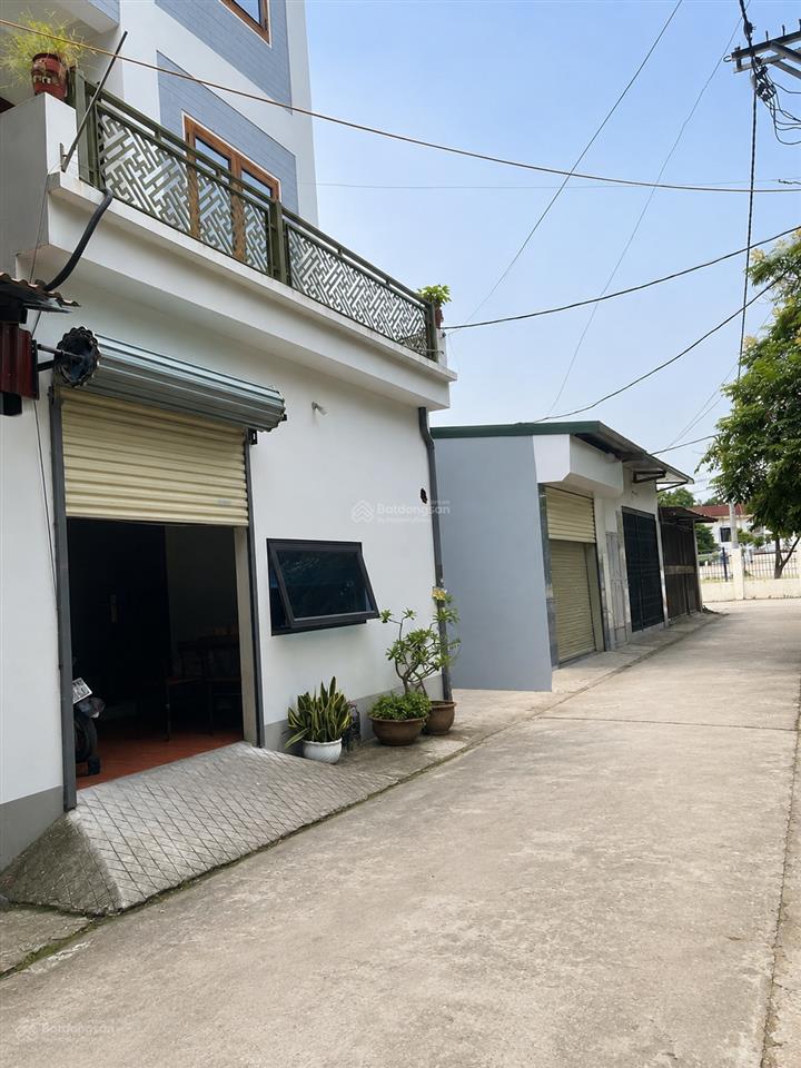 Bán nhà 4 tầng tt chi đông, quang minh, mê linh view chợ ô tô 7 chỗ đỗ cửa chỉ 4,4 tỷ