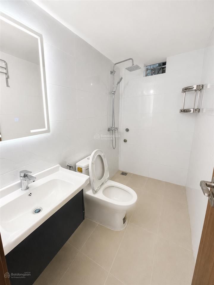 Bán nhà 3 tầng tt quang minh, mê linh ô tô đến cửa full nội thất chỉ 3,5 tỷ