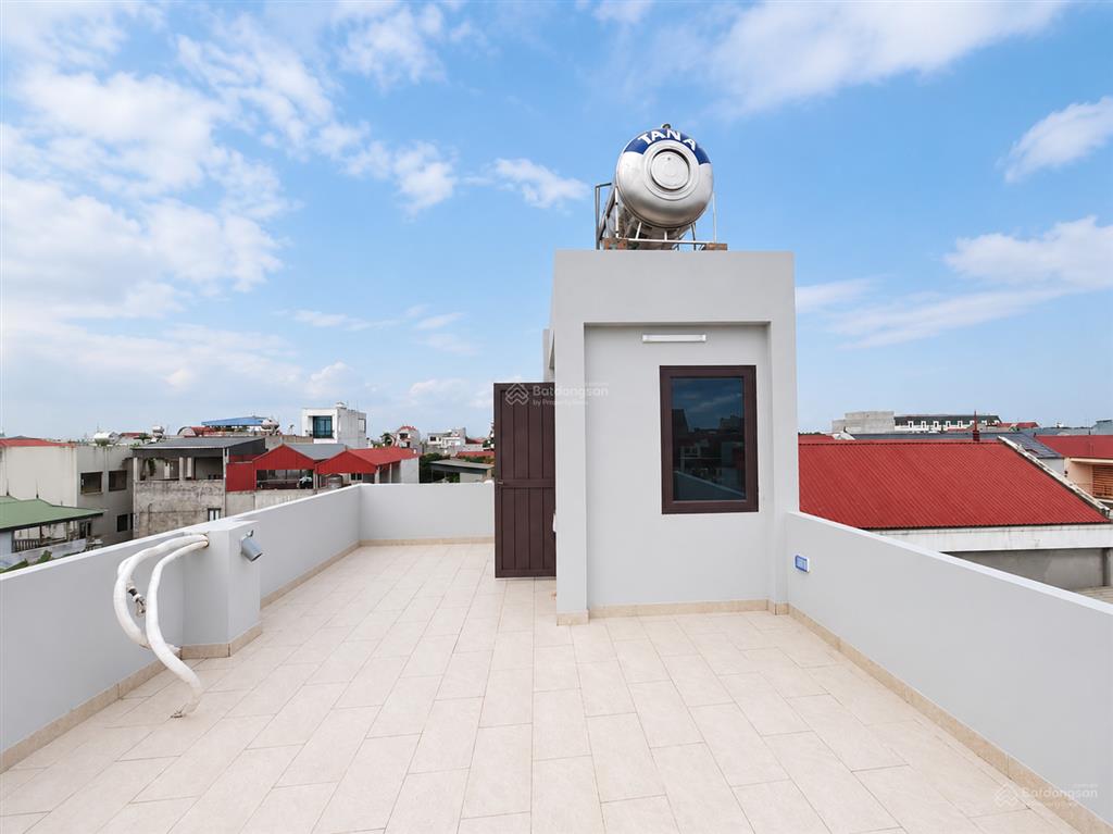 Bán nhà mới tiên dương, phúc thịnh đông anh  4 tầng mặt tiền 5m gần võ nguyên giáp  chỉ 4,15 tỷ