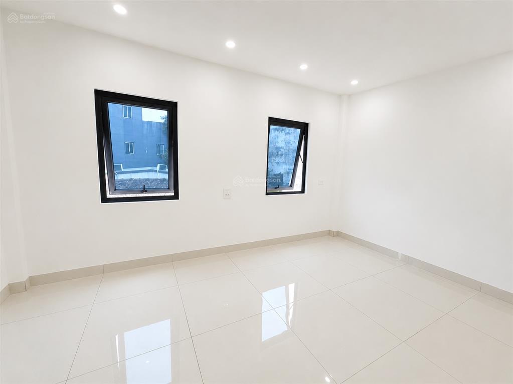 Bán nhà mới tiên dương, phúc thịnh đông anh  4 tầng mặt tiền 5m gần võ nguyên giáp  chỉ 4,15 tỷ
