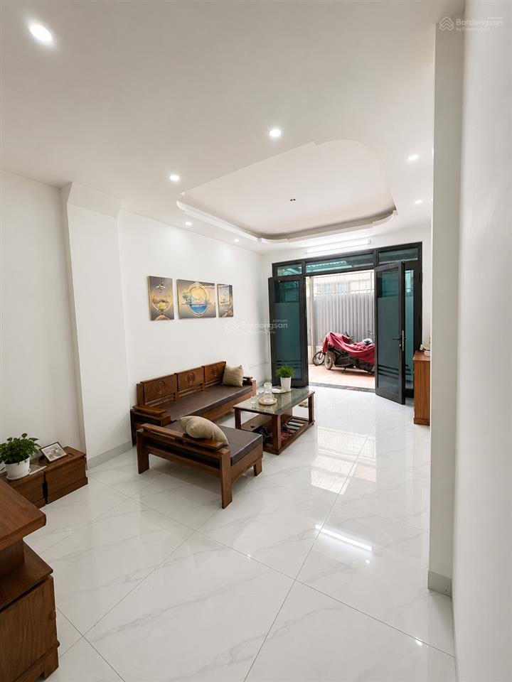 Bán nhà đẹp tiền phong  mê linh hà nội 50m2 4 tầng gần chợ  chỉ 4,95 tỷ