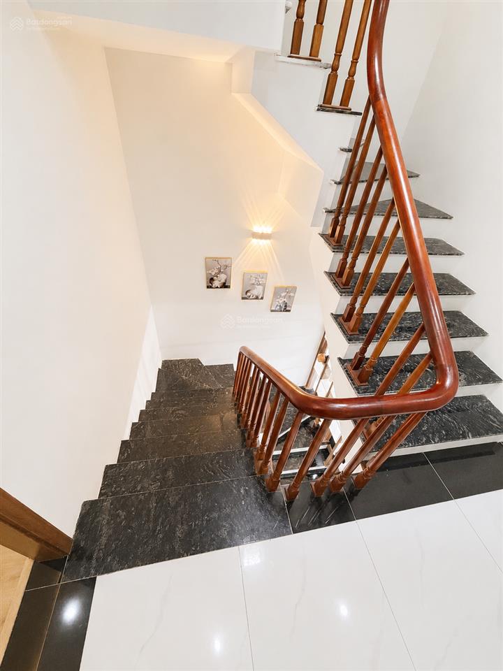 Bán nhà đẹp tiền phong  mê linh hà nội 50m2 4 tầng gần chợ  chỉ 4,95 tỷ